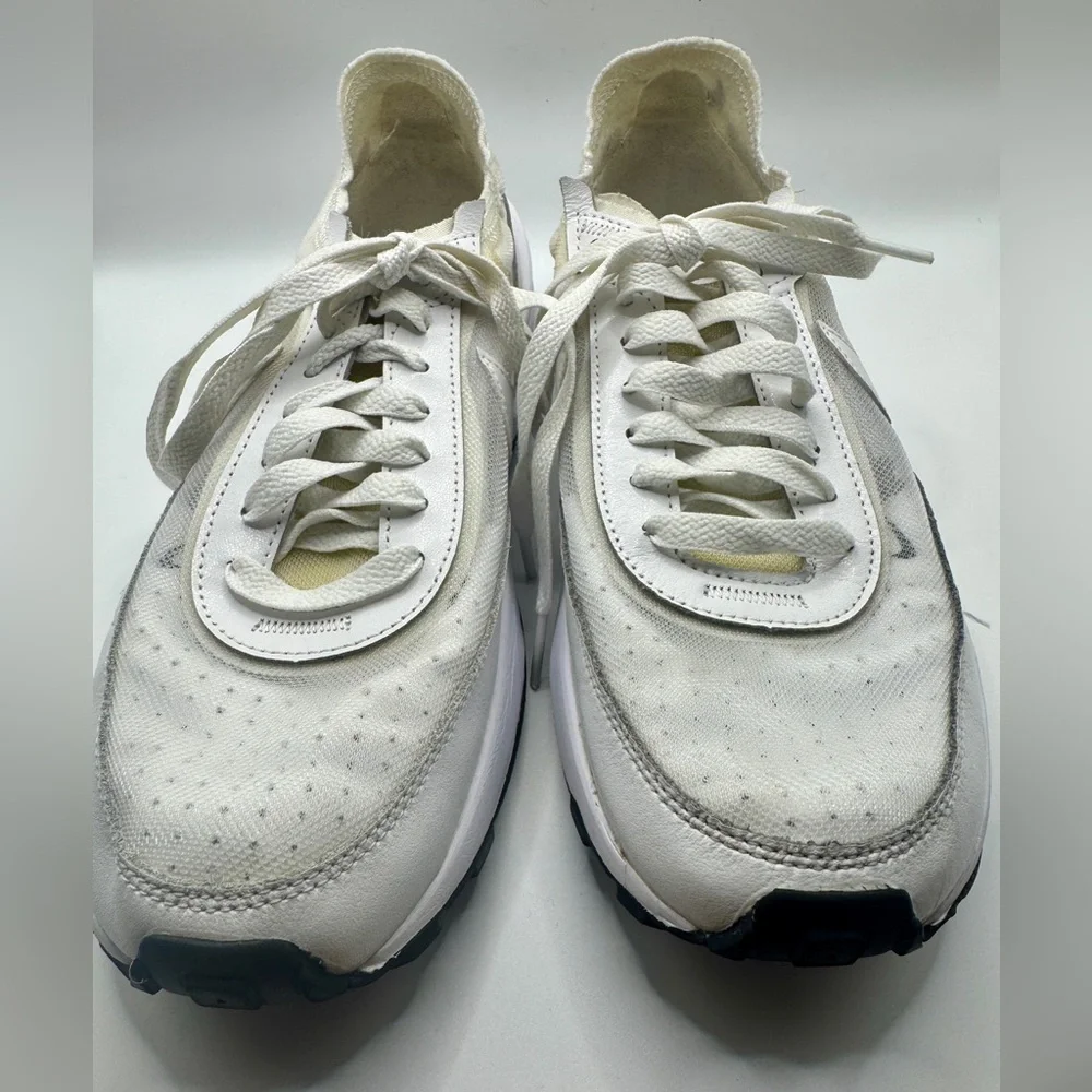 Nike waffle one white mesh sneakers activewear athleisure tennis shoes size 8